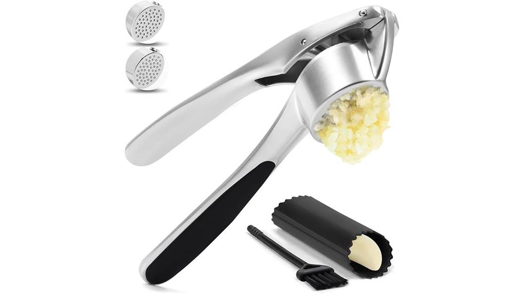 garlic press with accessories