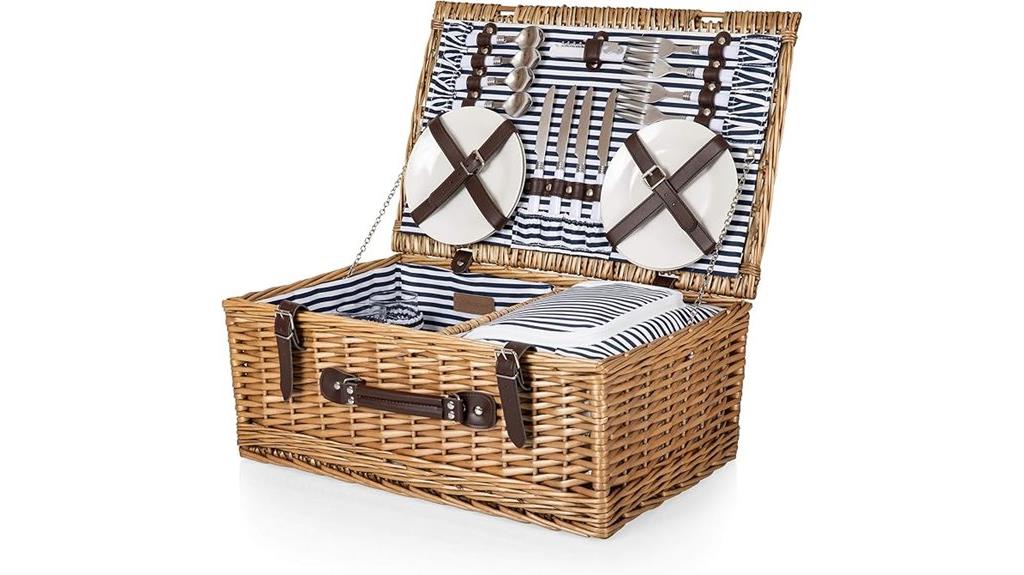 picnic basket for four